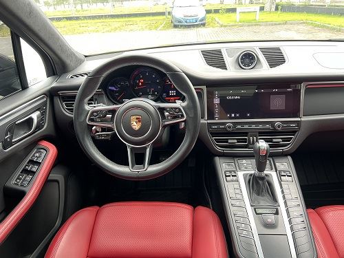 2021 Porsche Macan 2 high quality