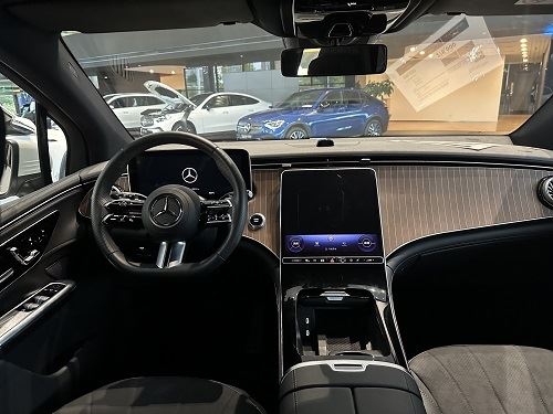 2023 Mercedes-Benz EQE SUV 350 4MATIC Pioneer Edition high quality
