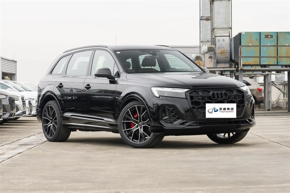AUDI Q7 AUDI Q7