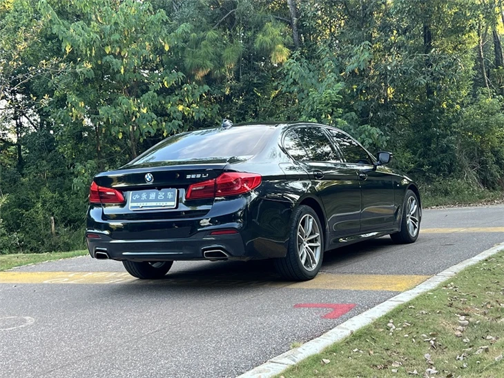 BMW 2018 BMW 5 Series 525li MSport Suit factory