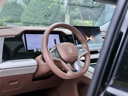 BYD 2025 Summer DM-i 1.5T 180km Excellence high quality