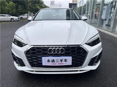 아우디 2024 아우디 A5 스포츠백 40 TFSI 스타일리쉬 스포티