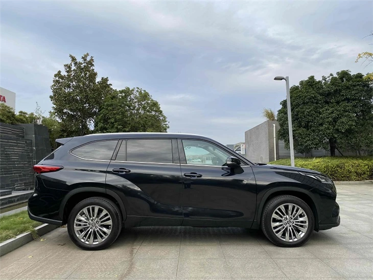 Toyota 2022 Highlander 2.0T 380T 4WD Premium Edition 7 Seats suppliers